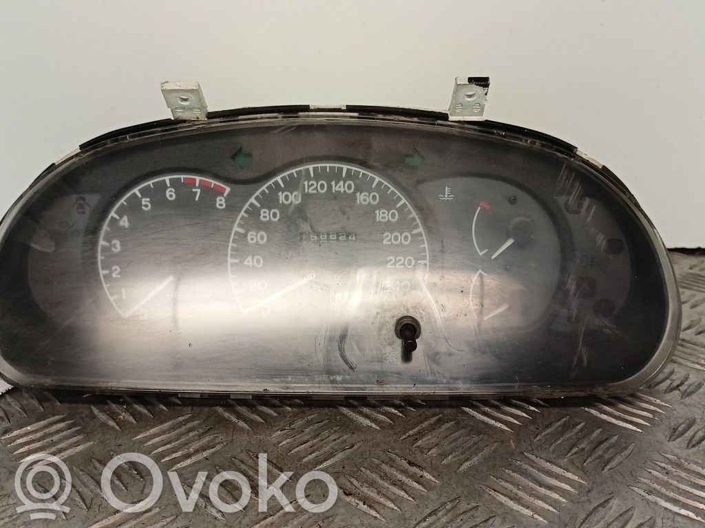 Mitsubishi Mirage V CJO Vitezometru (grup de instrumente) 