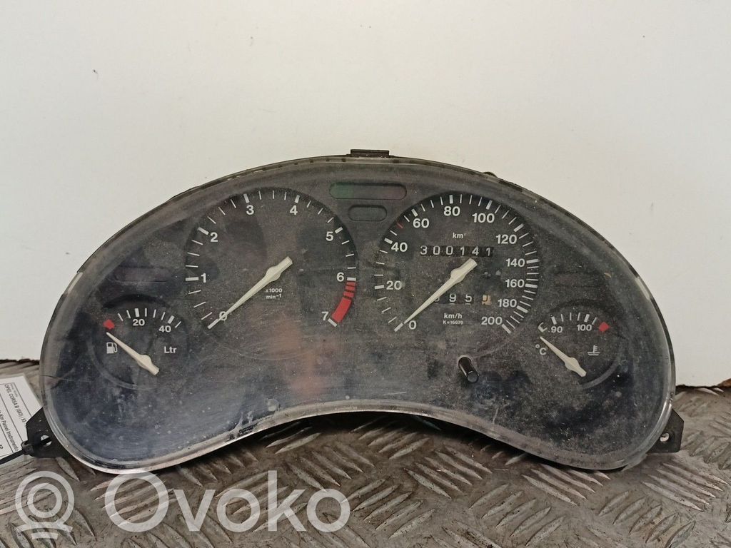 Opel Corsa B Vitezometru (grup de instrumente) 