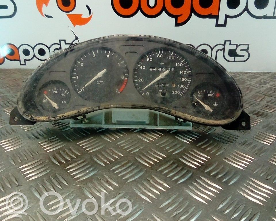 Opel Corsa B Vitezometru (grup de instrumente) 