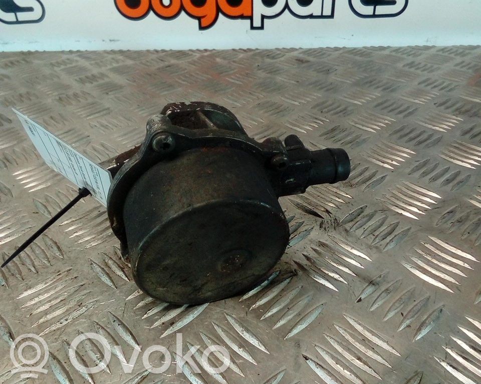 Vakuumo pompa   F8Q630