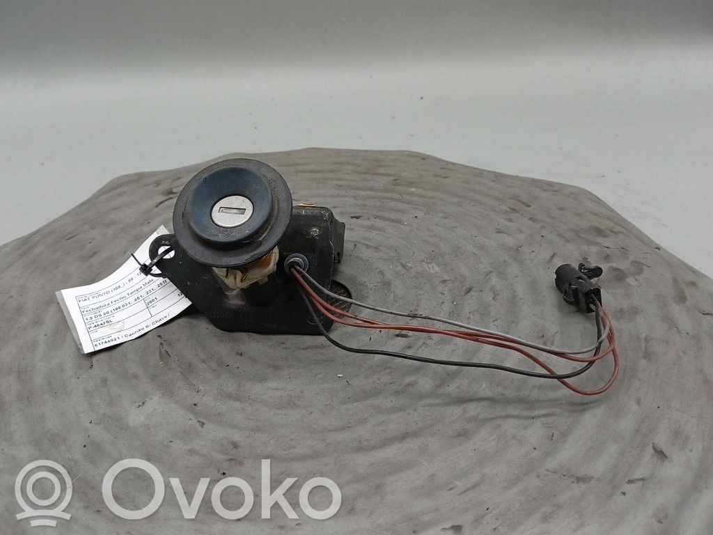 Tailgate lock latch   51744021,CHAVE