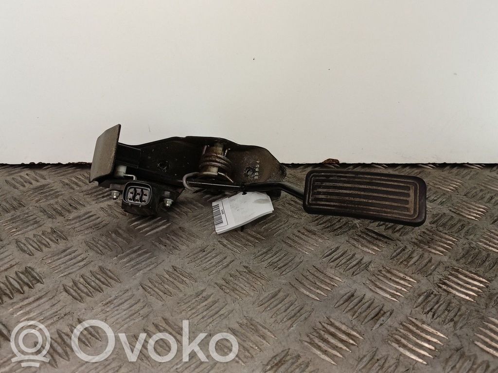 Accelerator throttle pedal   2006MOTOR1ND,TOYOTACOROLLAE12