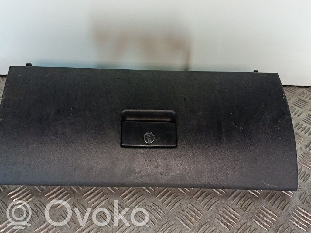 Handschuhfach   1J1857121A