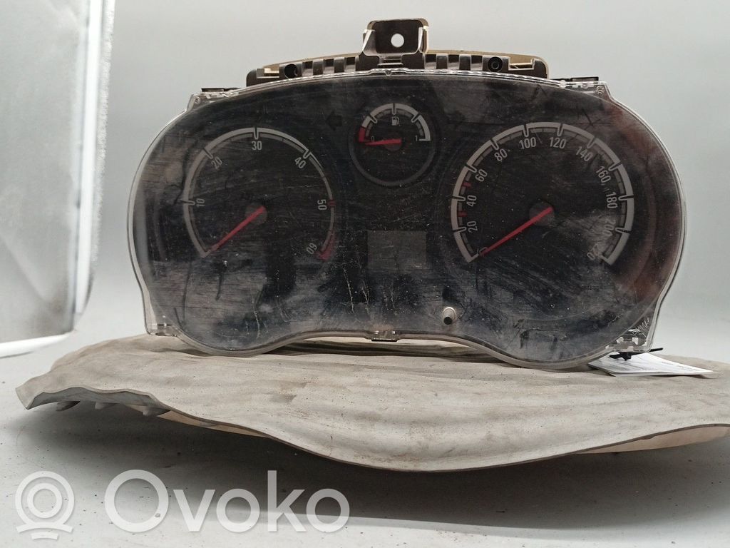 Opel Corsa D Speedometer (instrument cluster) 