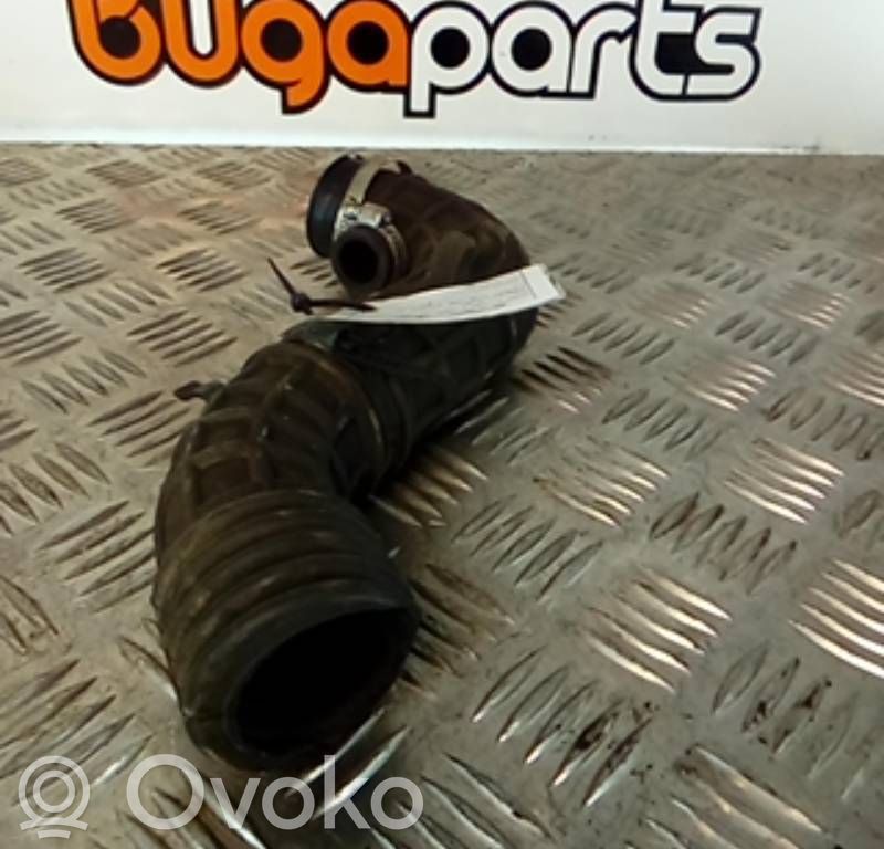 Opel Corsa C Oro vamzdis į turbiną 