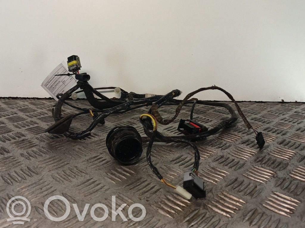 Otros cableados   13198969,UQA