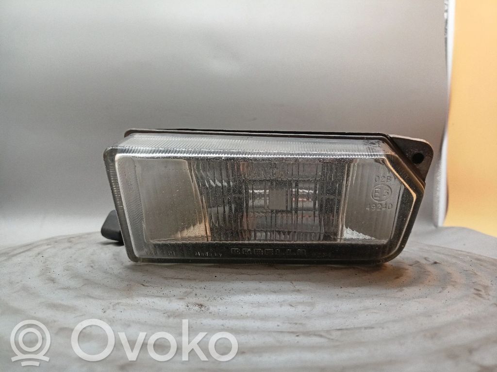 Miglas lukturis priekšā   82489684