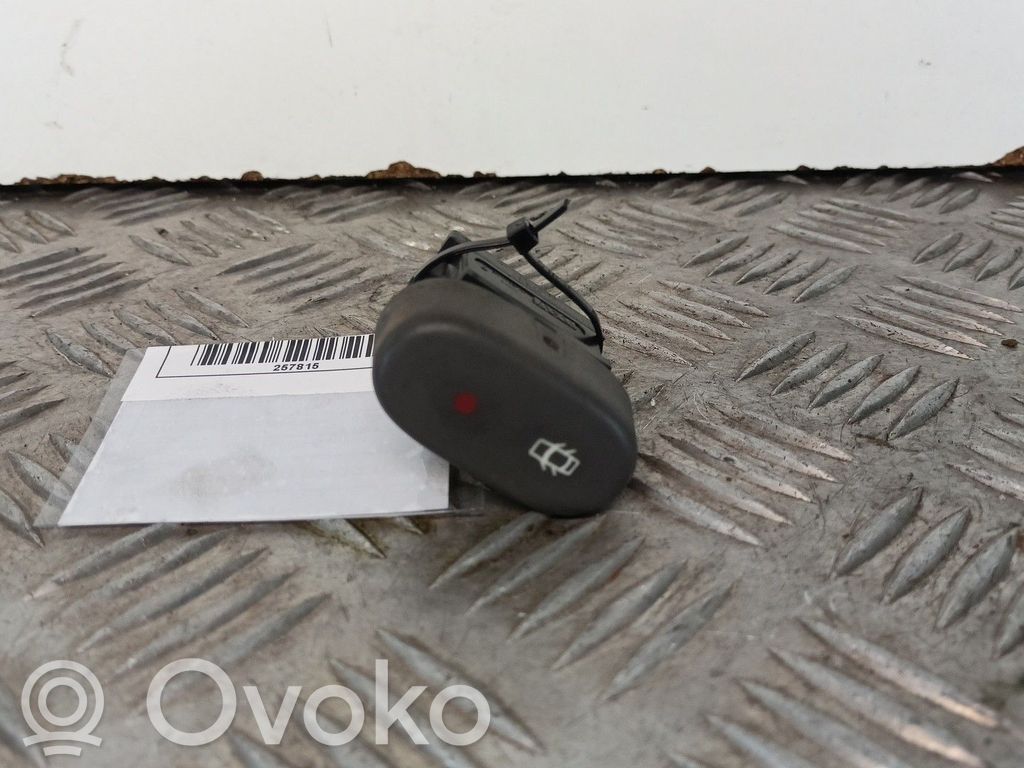 Central locking switch button   081999151,421818C,DAV
