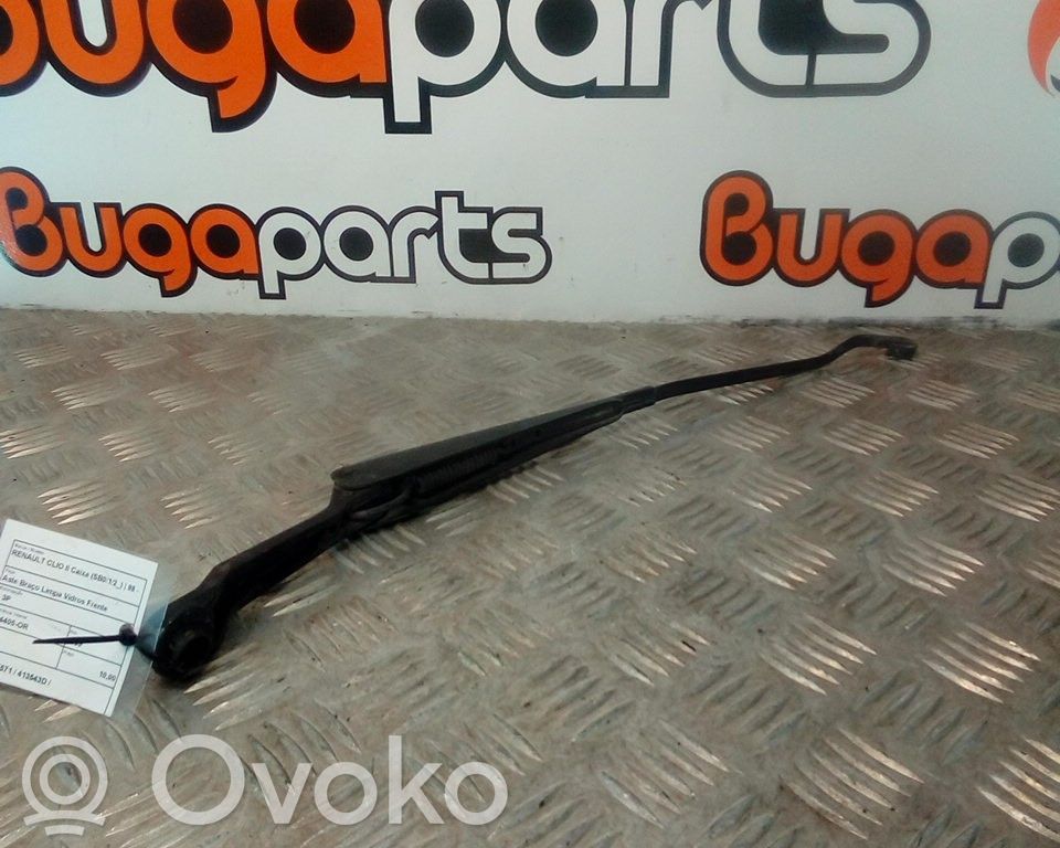 Renault Clio II Front wiper blade arm 