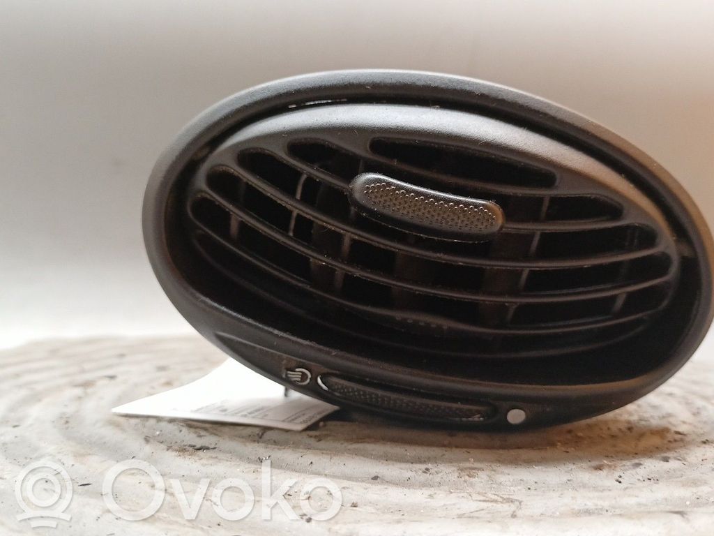 Centrinės oro grotelės   98AB19893BJW