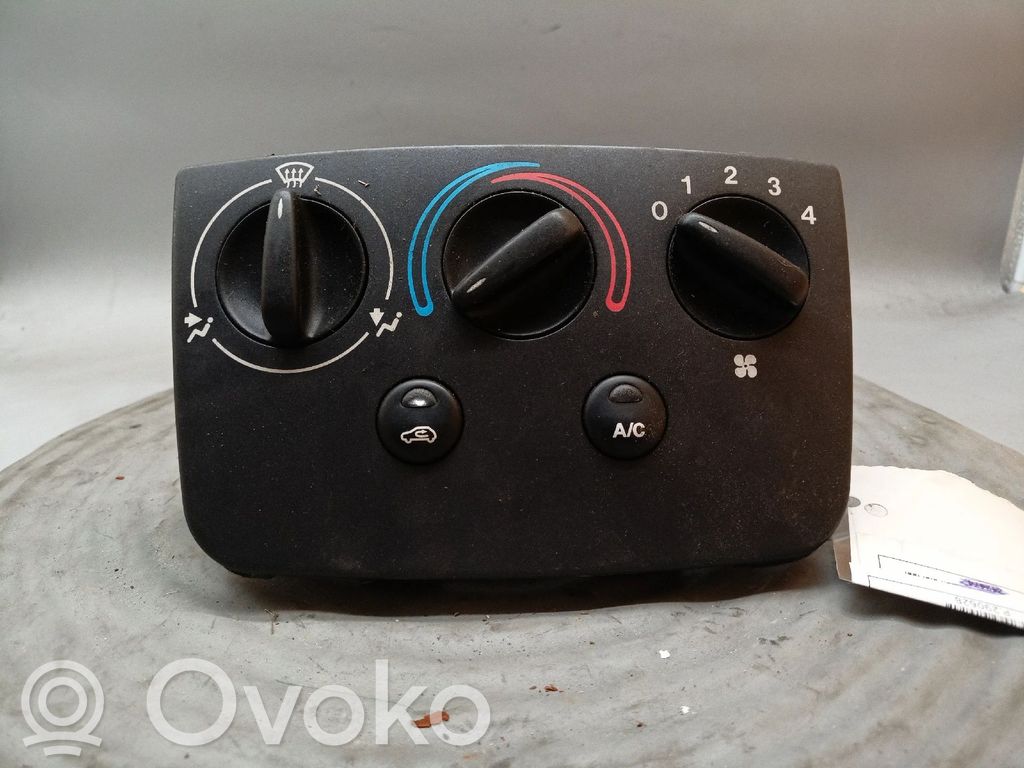 Ford Fiesta Climate control unit 