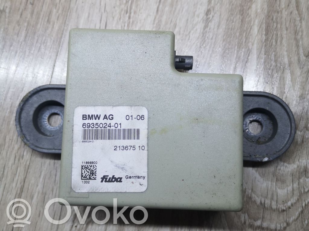 Aerial antenna amplifier   693502401