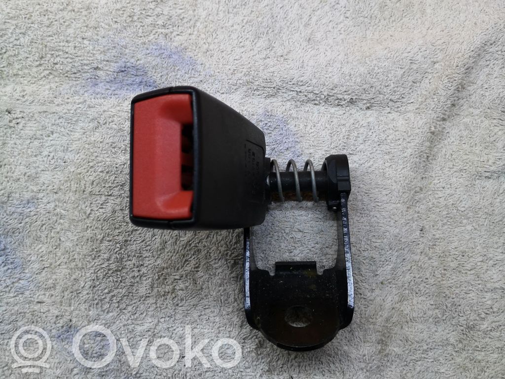 Takaistuimen turvavyön solki   9117188