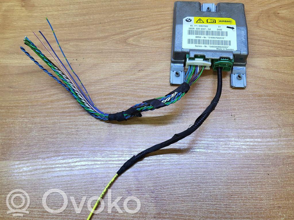 Airbag control unit/module   6957502,S1695750201E,04B306MA2028Y