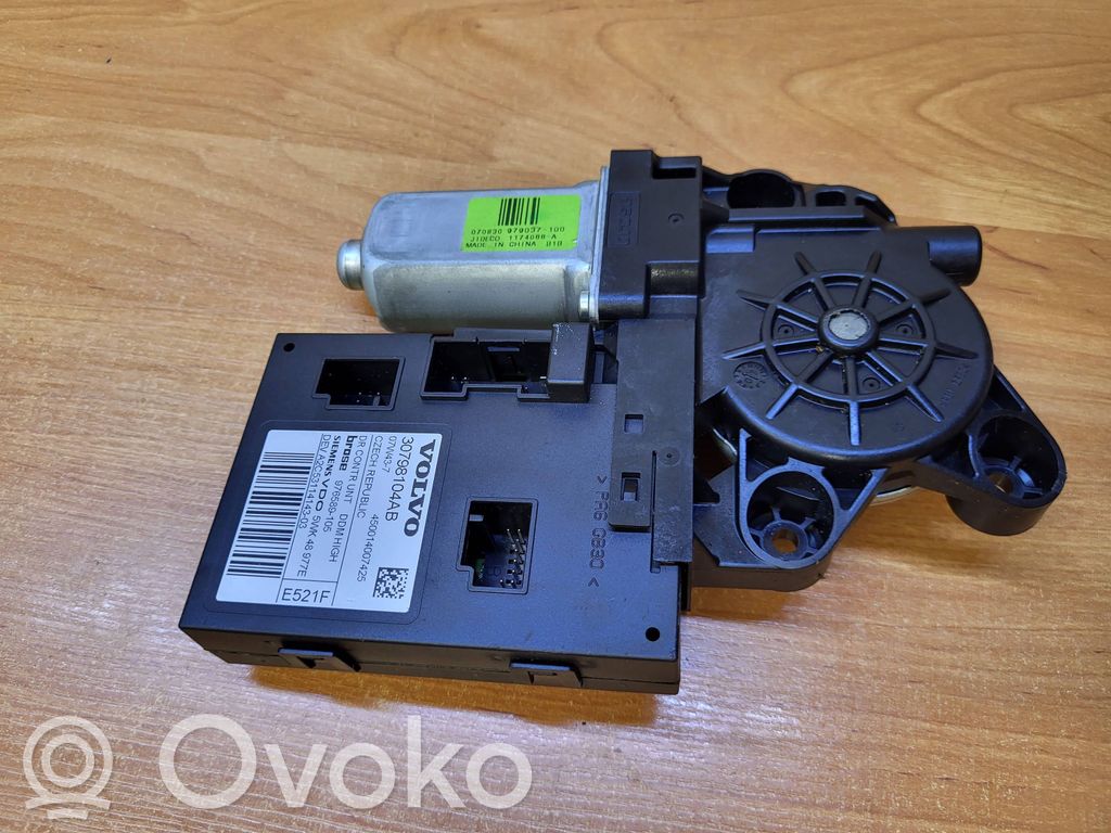 Volvo V50 Silniczek podnośnika szyby drzwi 