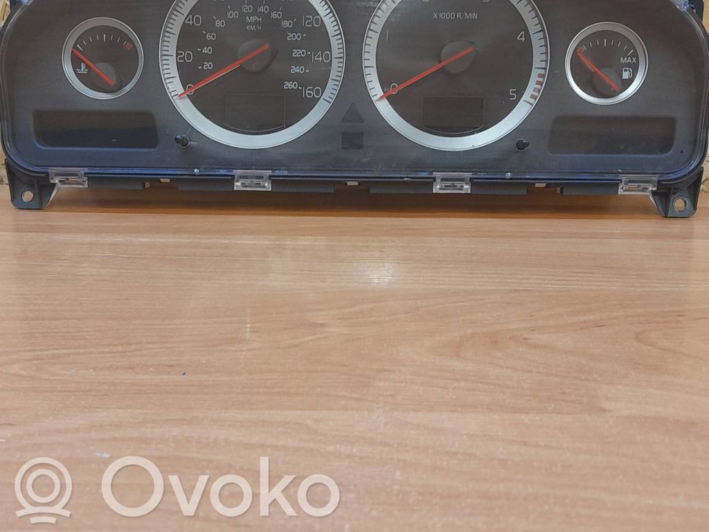 Volvo XC90 Licznik / Prędkościomierz 