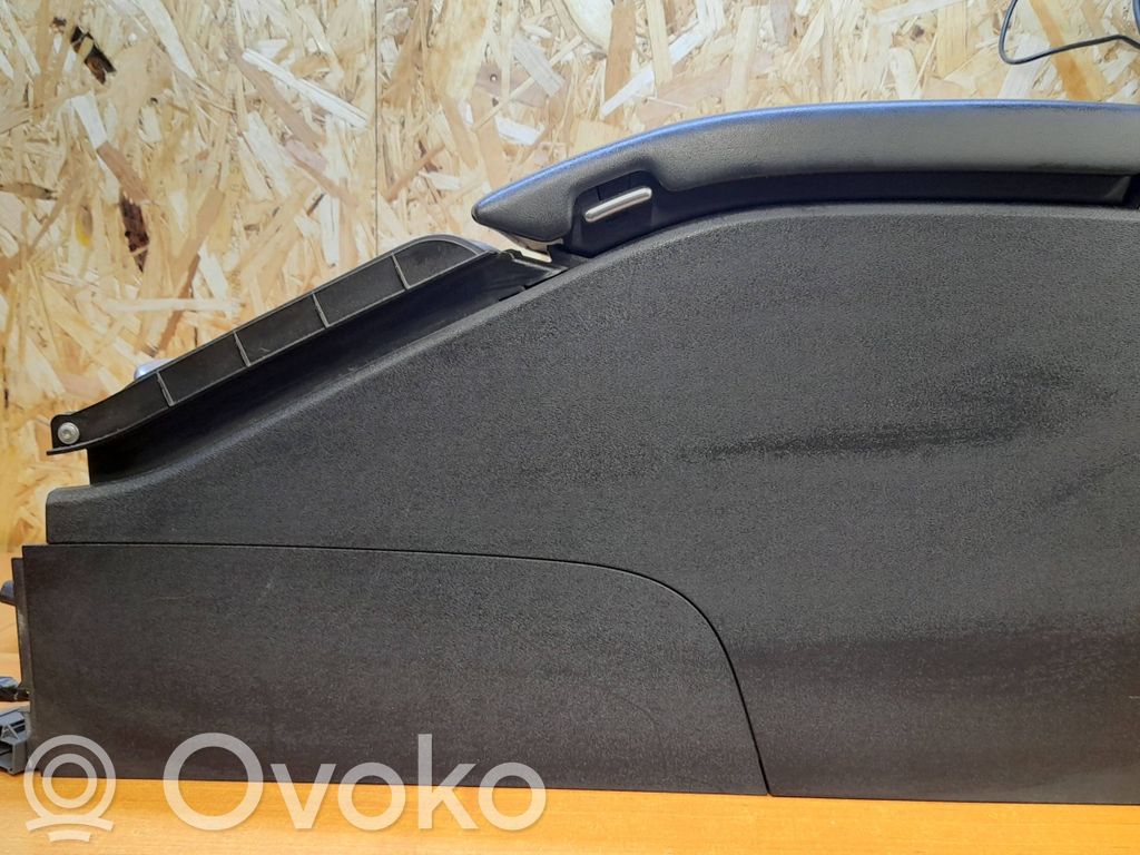 Volvo V70 Tunel środkowy 
