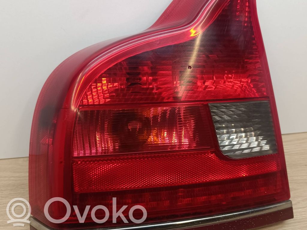 Rear/tail lights
