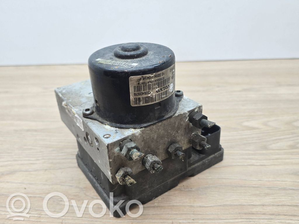 Volvo XC90 ABS bloks 