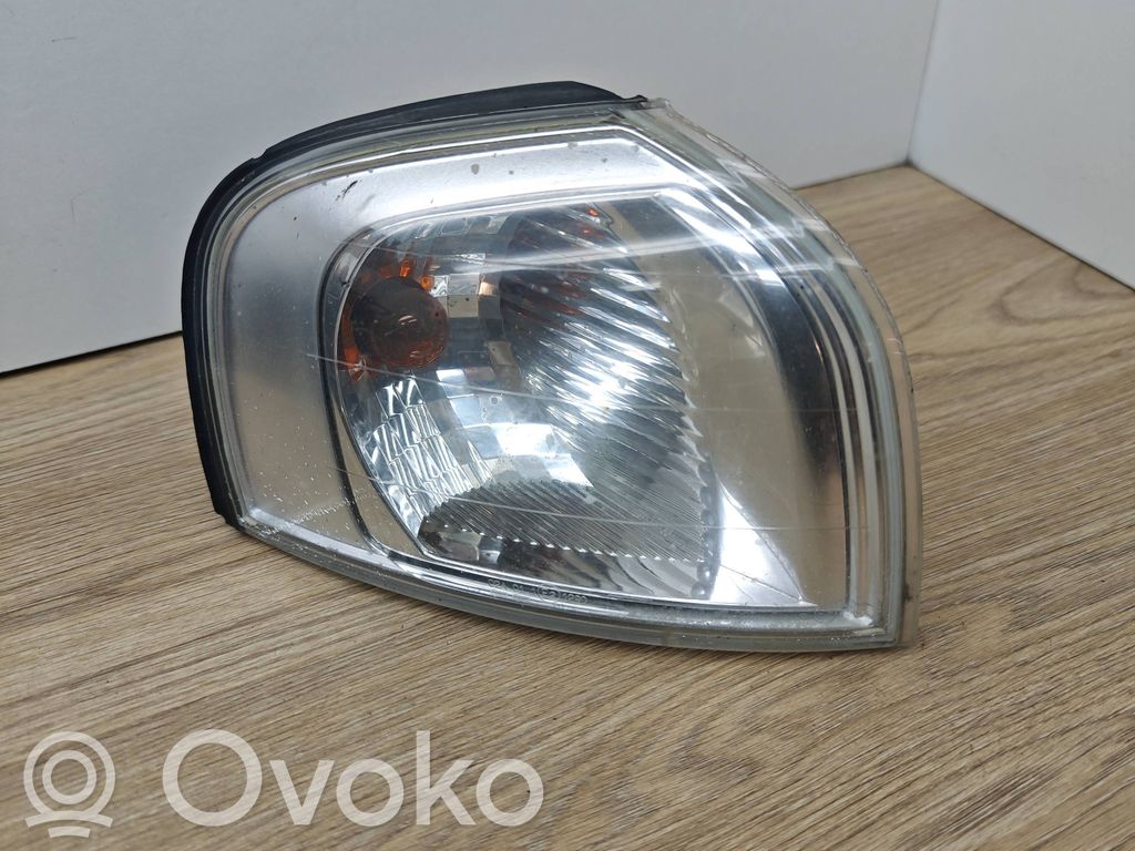 Volvo S80 Front indicator light 
