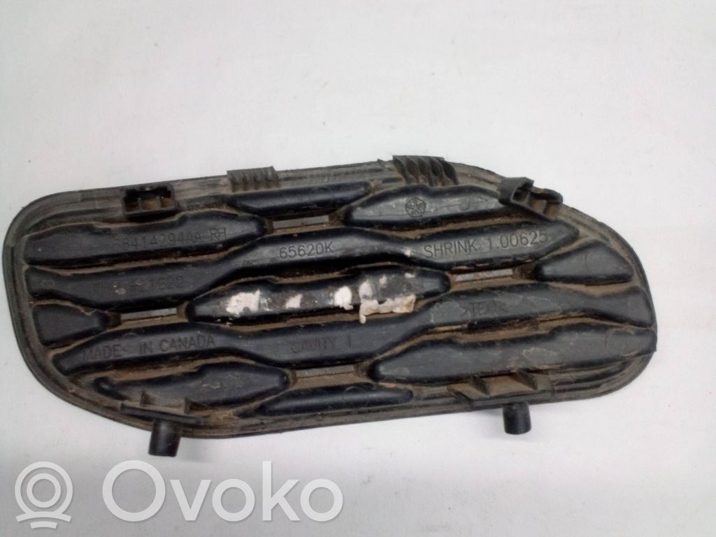 Dodge RAM Front bumper lower grill 