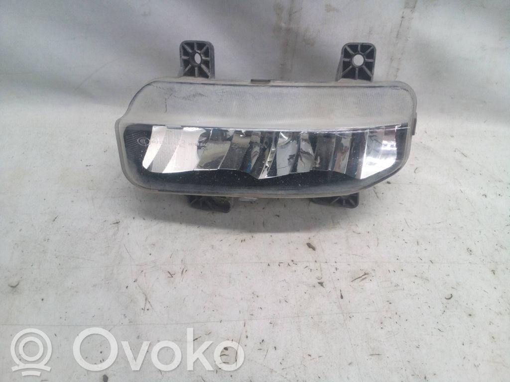 Dodge RAM Etusumuvalo 