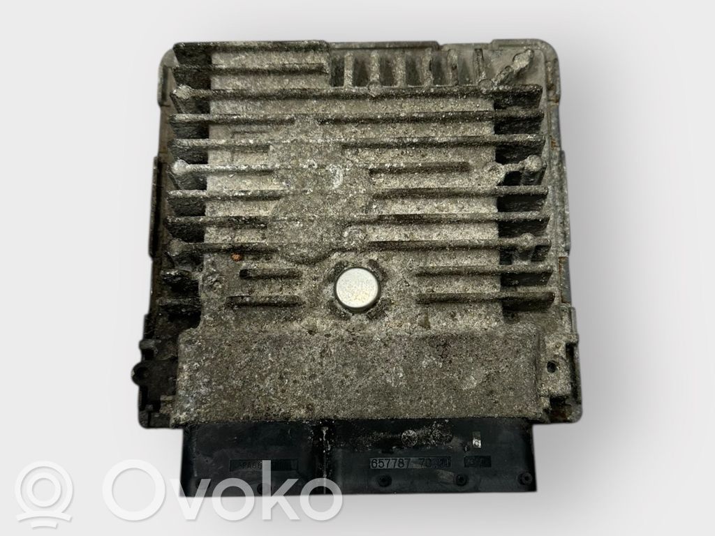 Skoda Octavia Mk2 (1Z) Engine control unit/module 