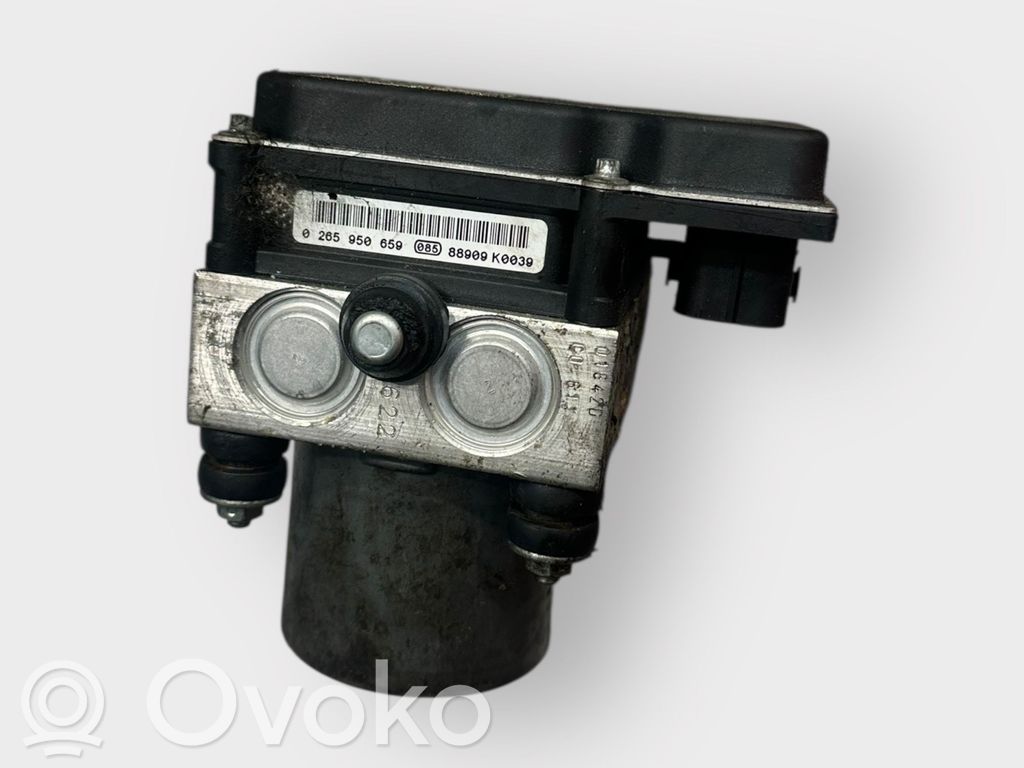 Peugeot 407 ABS Pump 