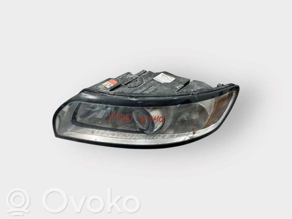 Volvo V50 Lampa przednia 