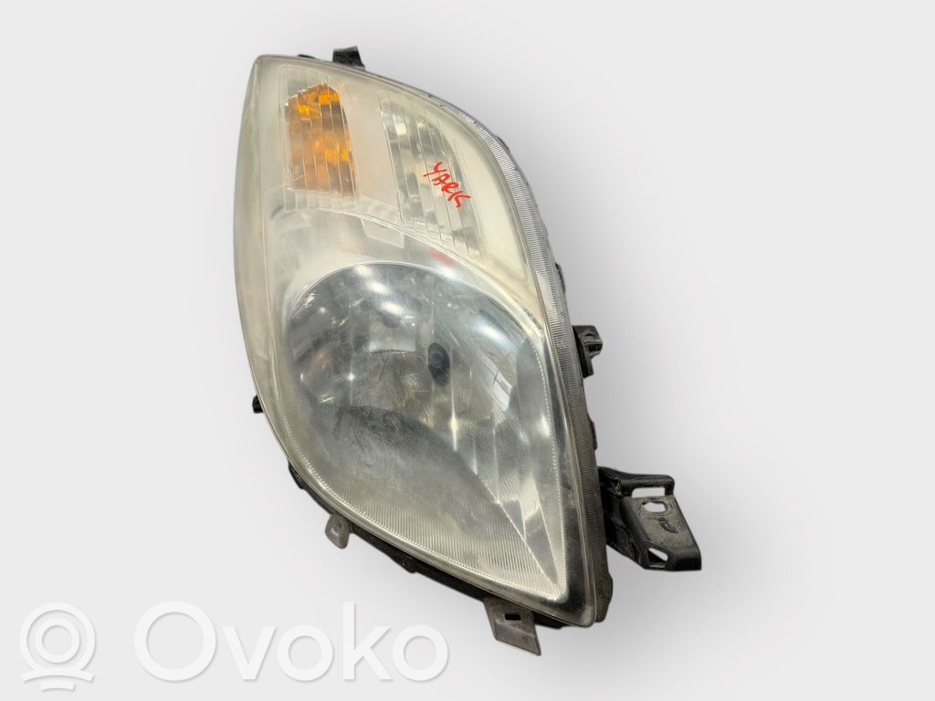 Lampa przednia   89900736,811100D120