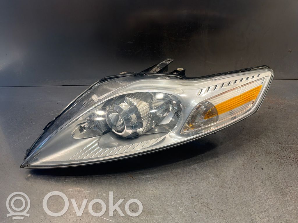 Ford Mondeo MK IV Lampa przednia 