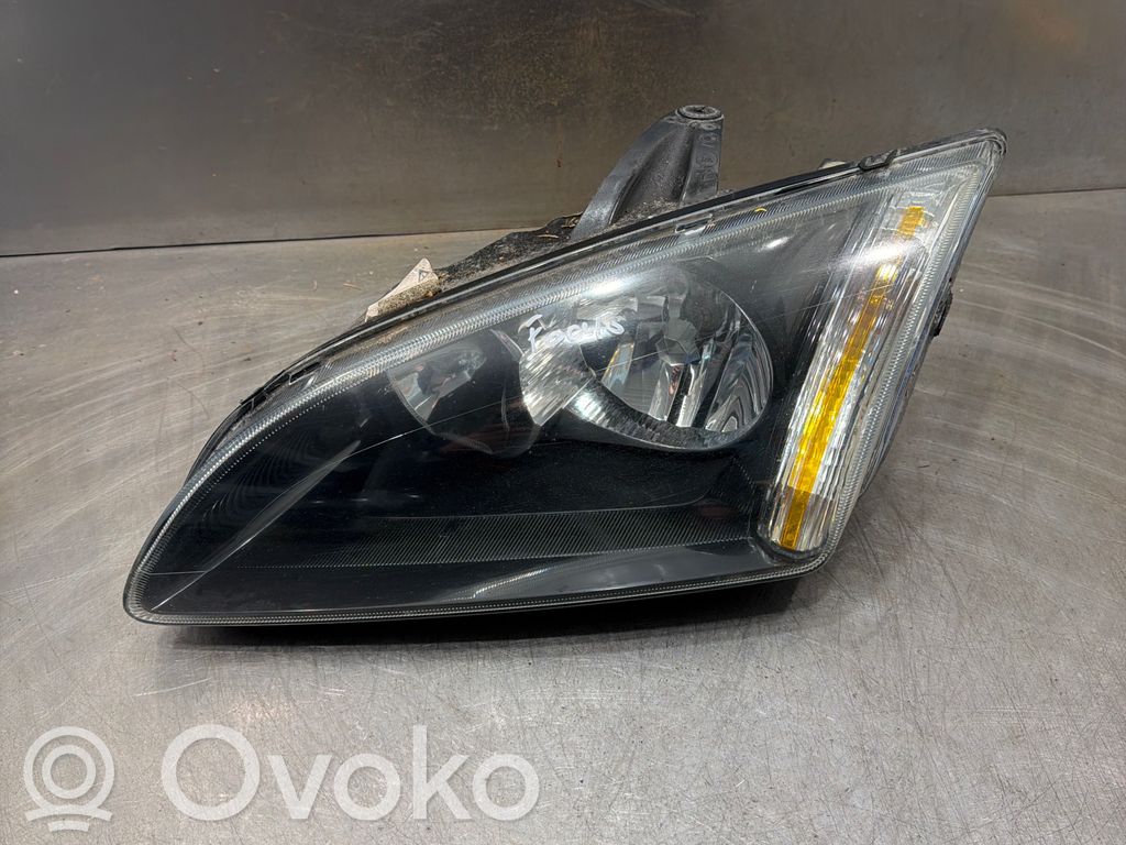 Ford Focus Headlight/headlamp 