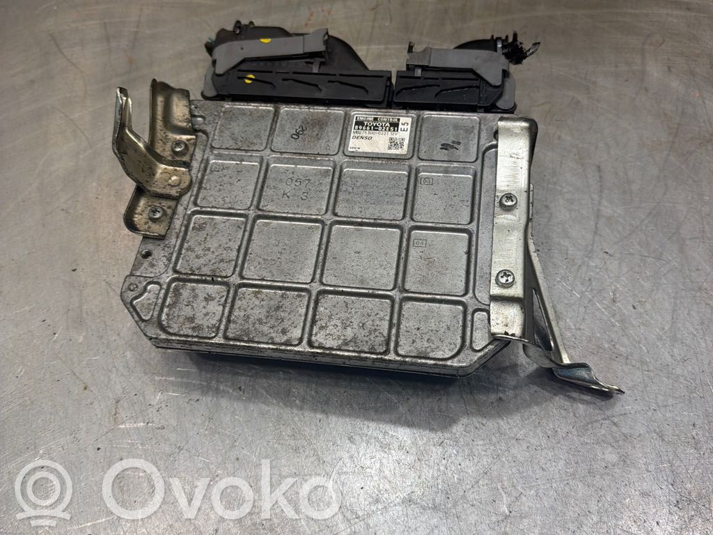 Toyota Auris 150 Engine control unit/module 