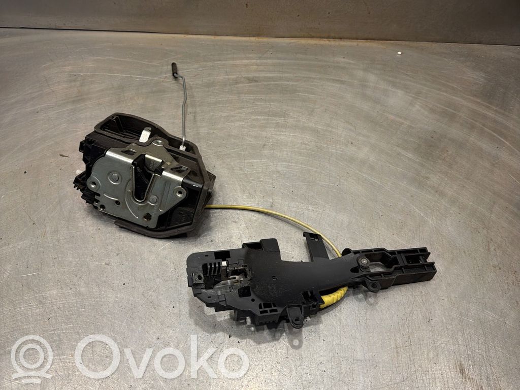 Front door lock   7229458,A063702