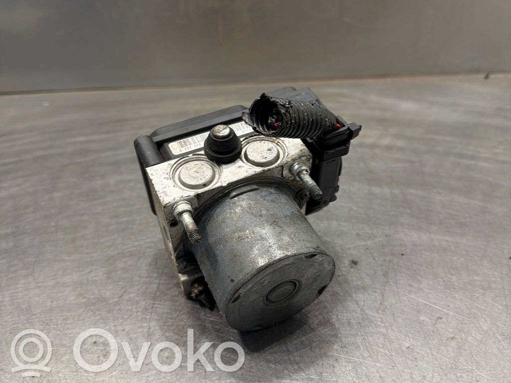 Subaru Legacy Bomba de ABS 