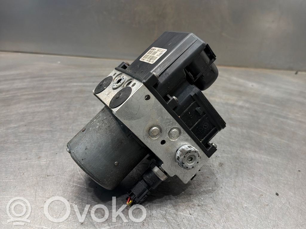 Volkswagen PASSAT B5.5 Bomba de ABS 