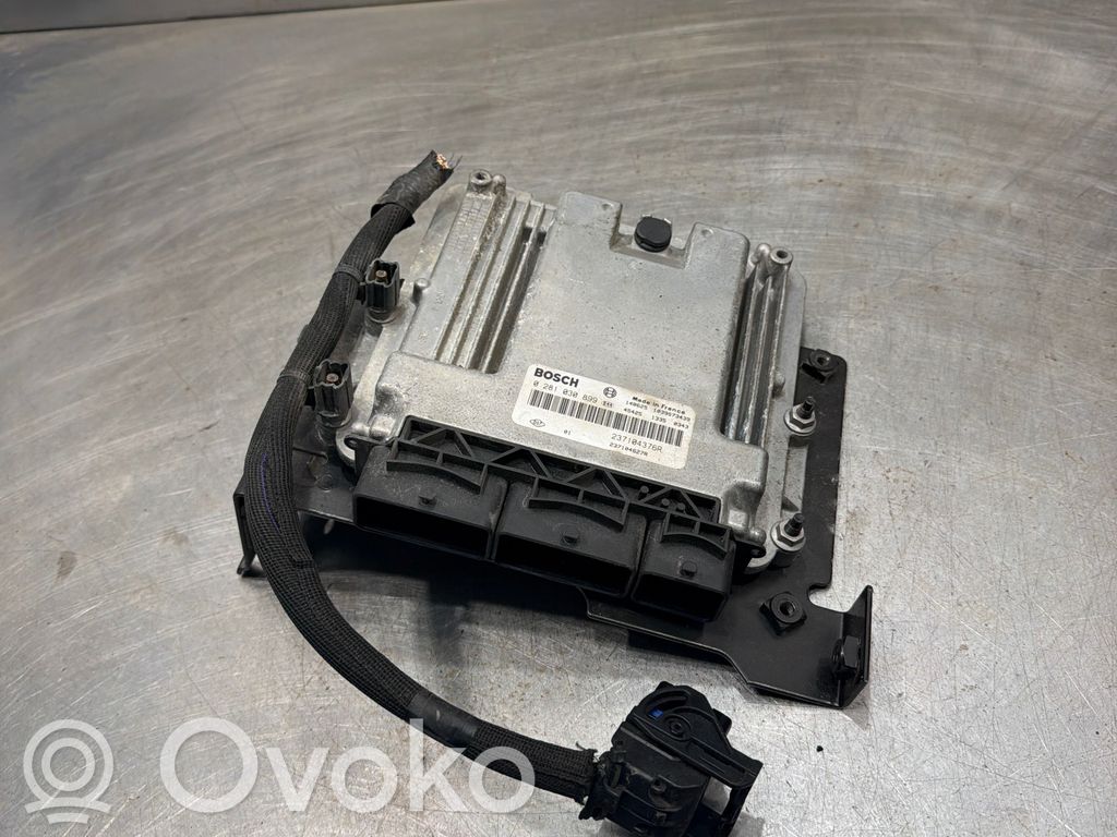 Renault Kangoo II Unitate/modul de control motor 