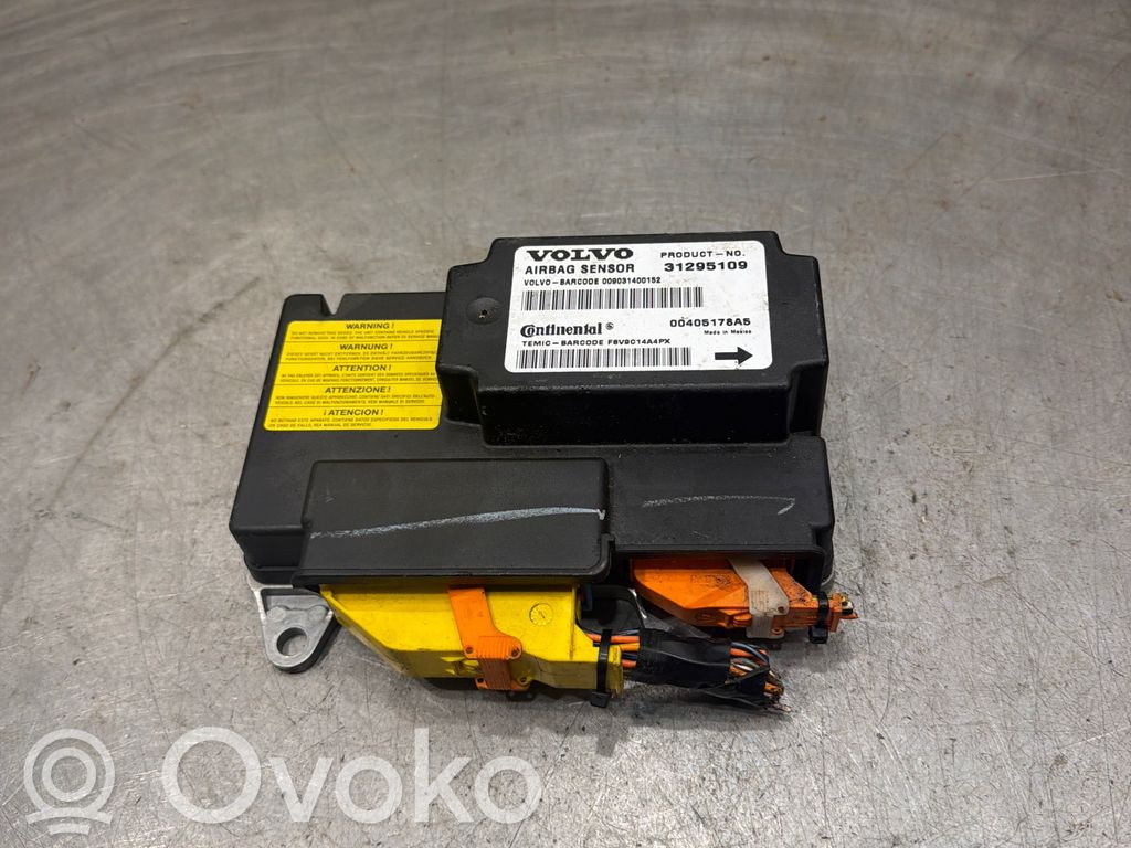 Volvo V50 Airbag control unit/module 