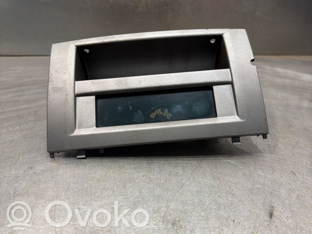 Monitor / wyświetlacz / ekran   9657882780,0842884996
