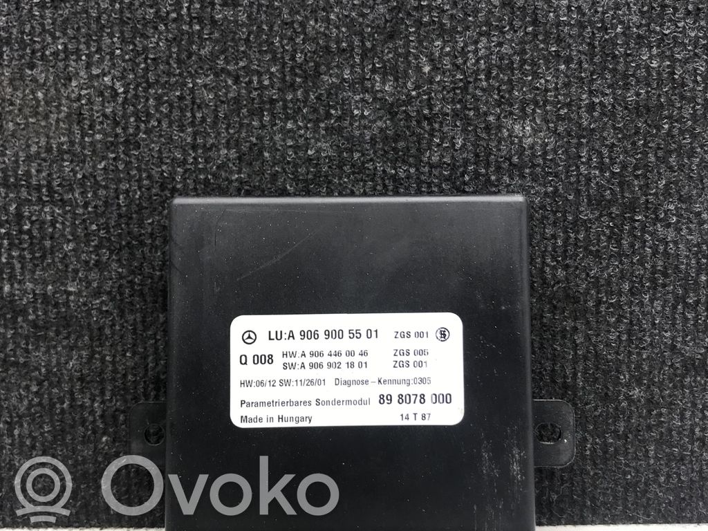 Mercedes-Benz Sprinter W906 Oven keskuslukituksen ohjausyksikön moduuli 