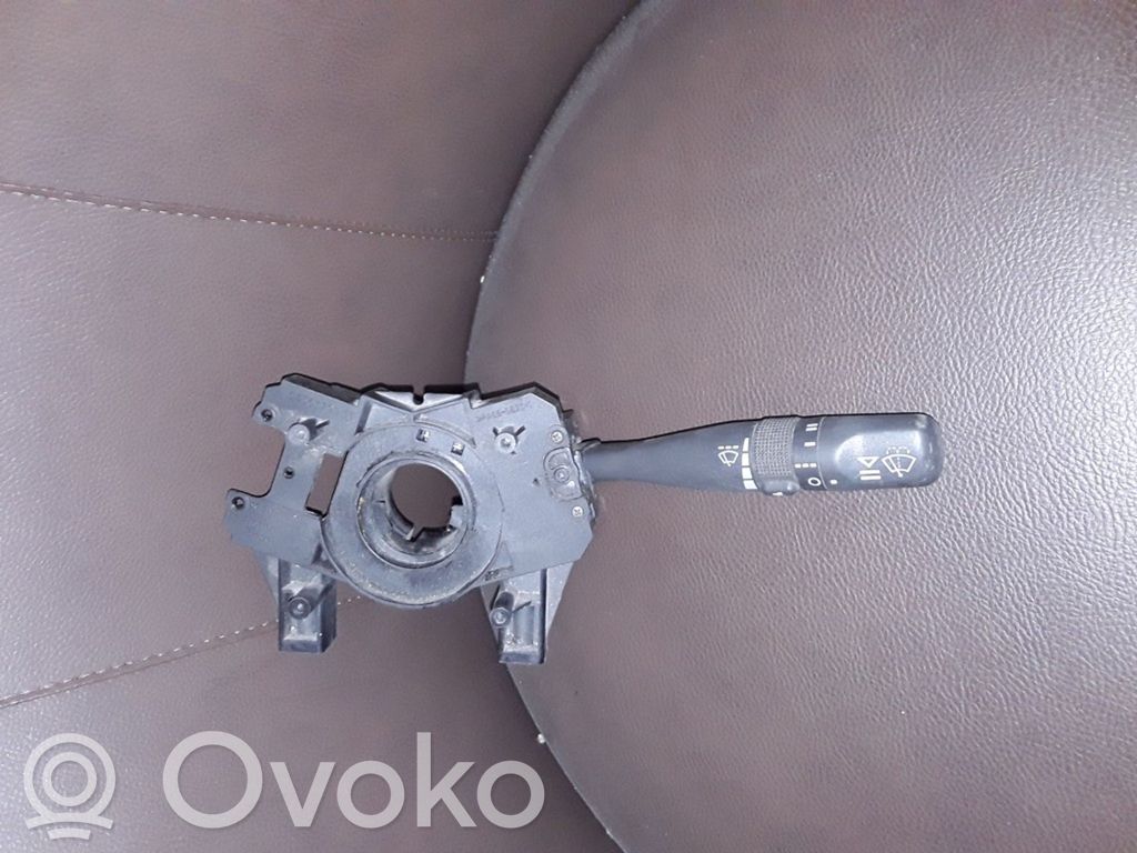 Land Rover Freelander Wiper control stalk 