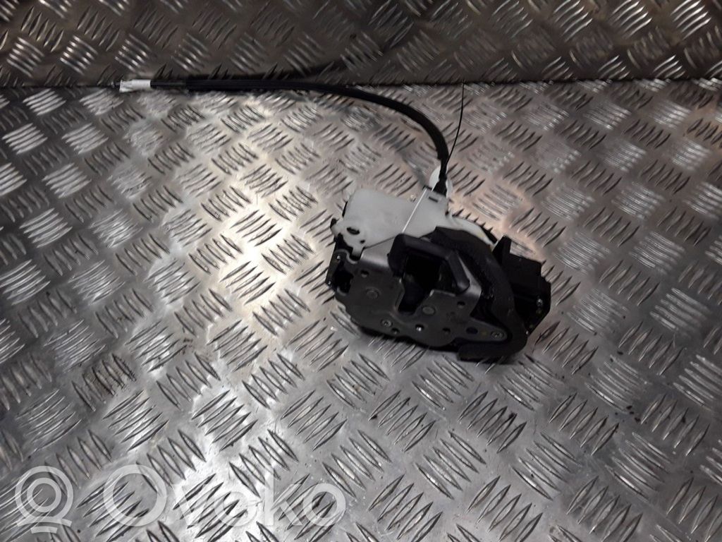 Opel Insignia A Etuoven lukko 