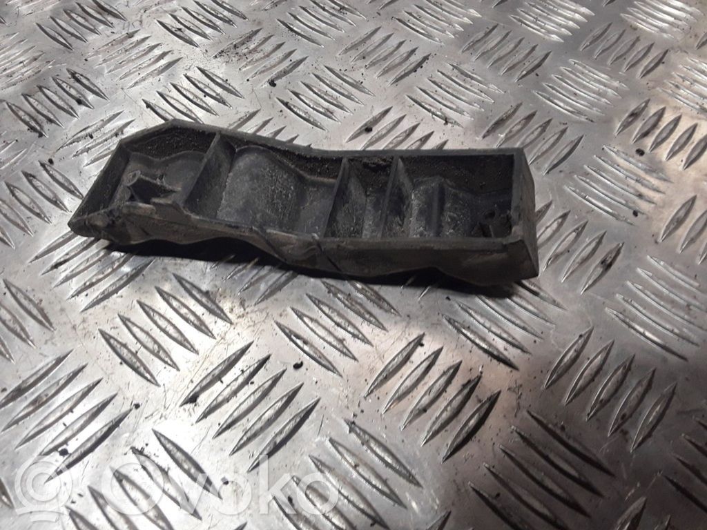 Audi TT Mk1 Front bumper mounting bracket 