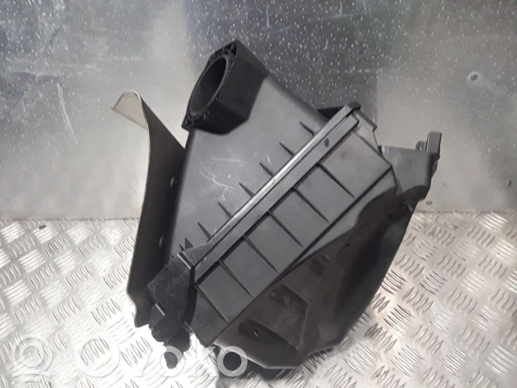 Audi A4 S4 B6 8E 8H Scatola del filtro dell’aria 