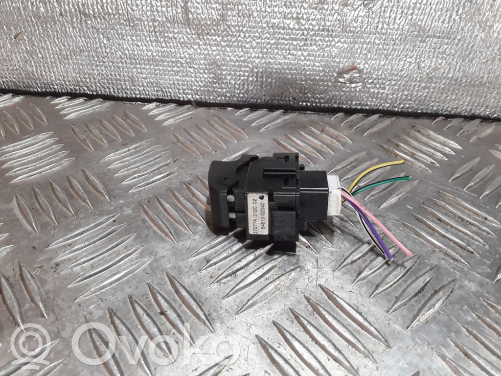 Toyota Corolla E120 E130 Electric window control switch 