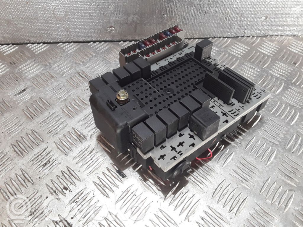 Fuse module   9494673