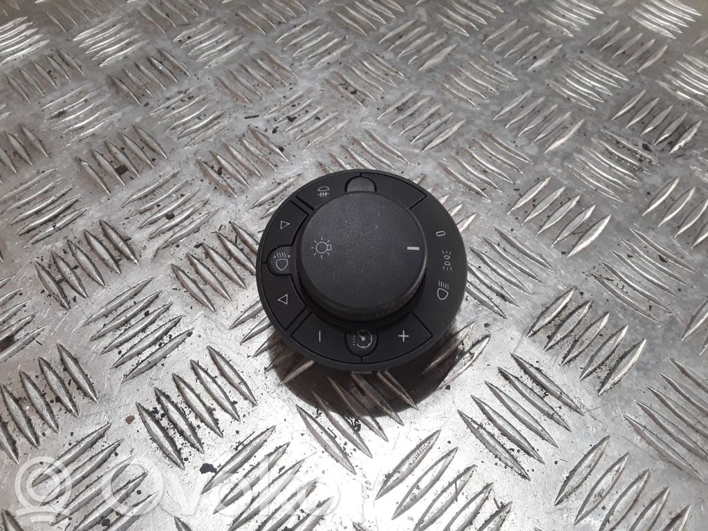 Opel Corsa D Light switch 
