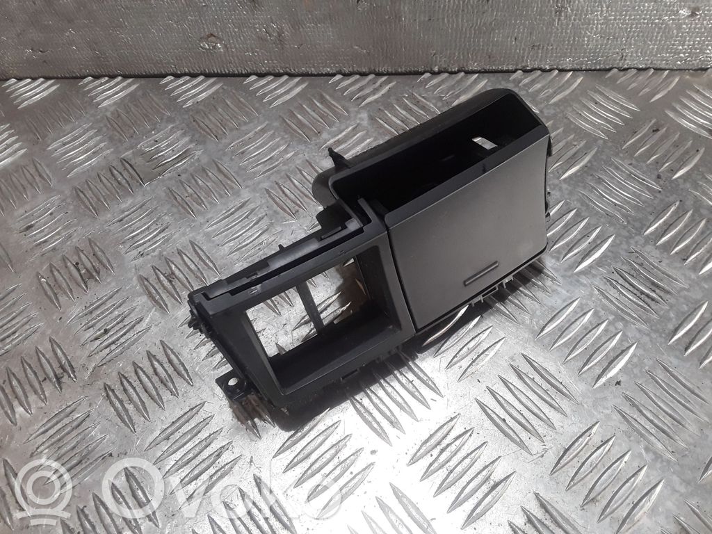 Mazda 3 II Ashtray (front) 