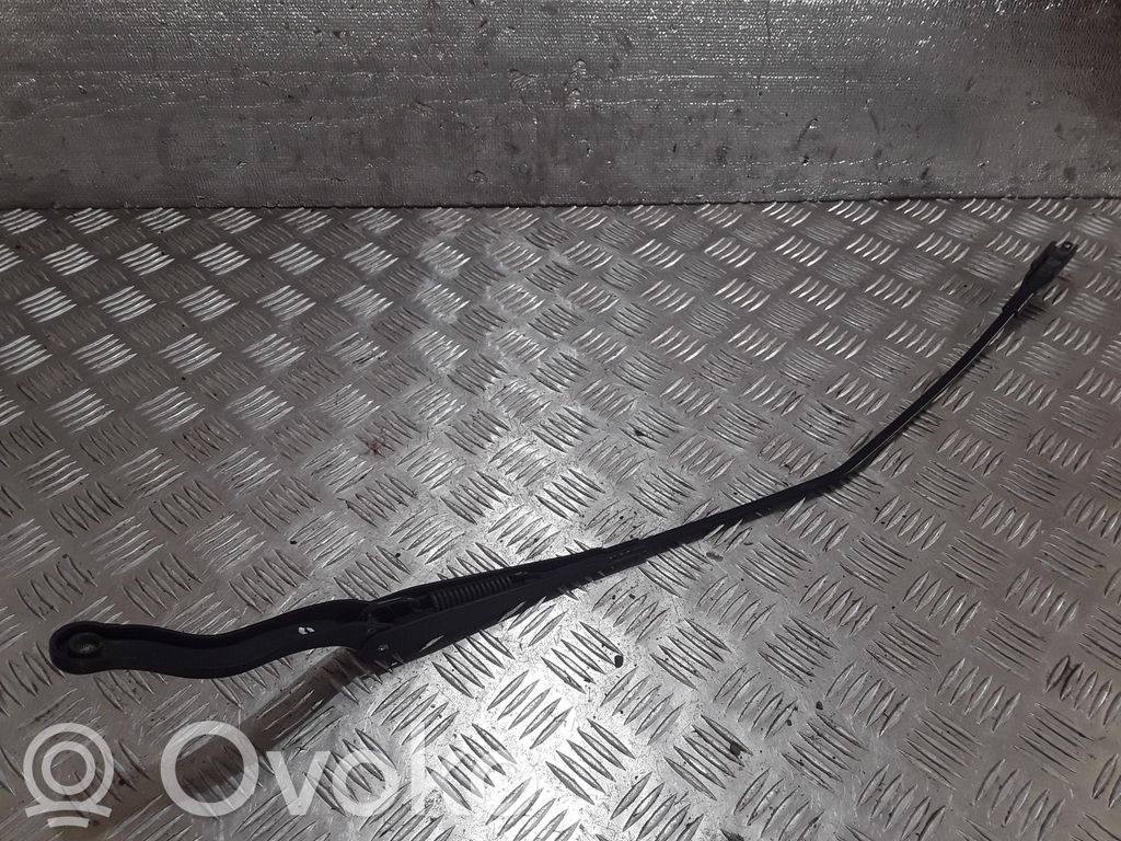 Opel Corsa D Wischerarm vorne 