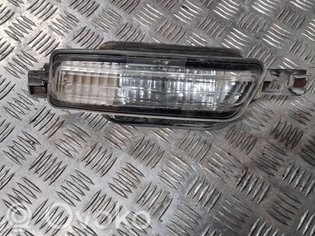 Subaru Legacy Atpakaļgaitas lukturis 